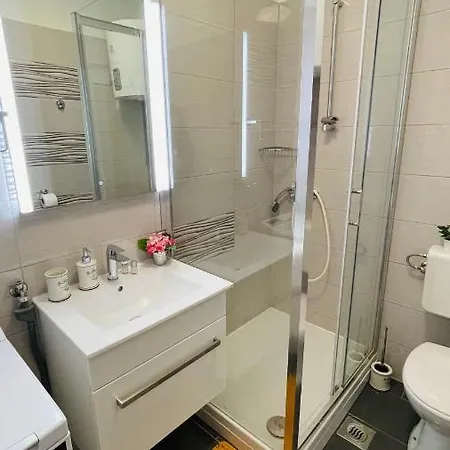 Apartmans And Madunic I 3* 스플리트