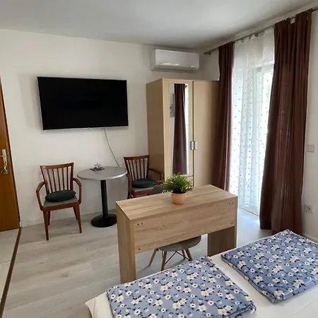 Apartmans And Madunic I 3* 스플리트