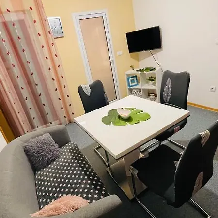 Apartmans And Madunic I