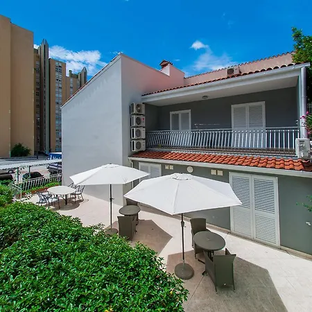Apartmans And Madunic I Guest house Split