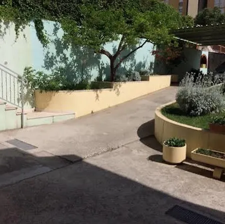 Guest house Apartmans And Madunic I Split