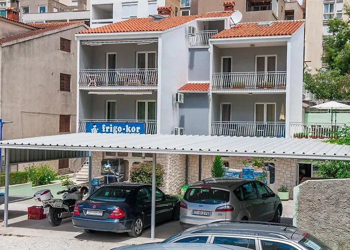 Apartmans And Madunic I Affittacamere Spalato