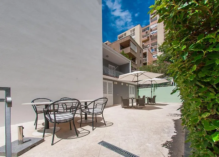 Apartmans And Madunic I Affittacamere 3*